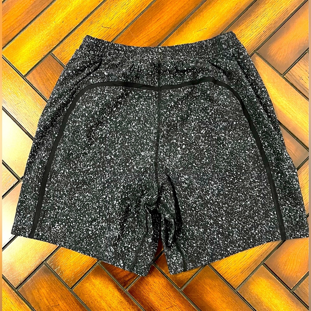 Men’s Lululemon 7” Pacebreaker Lined Short